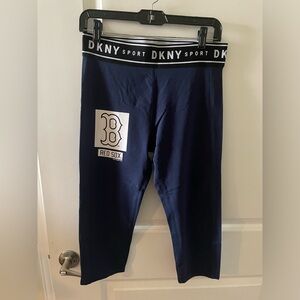 Boston Red Sox Capri Leggings Size Large